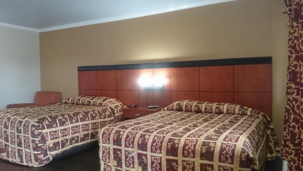 Monterey fairgrounds inn Main image